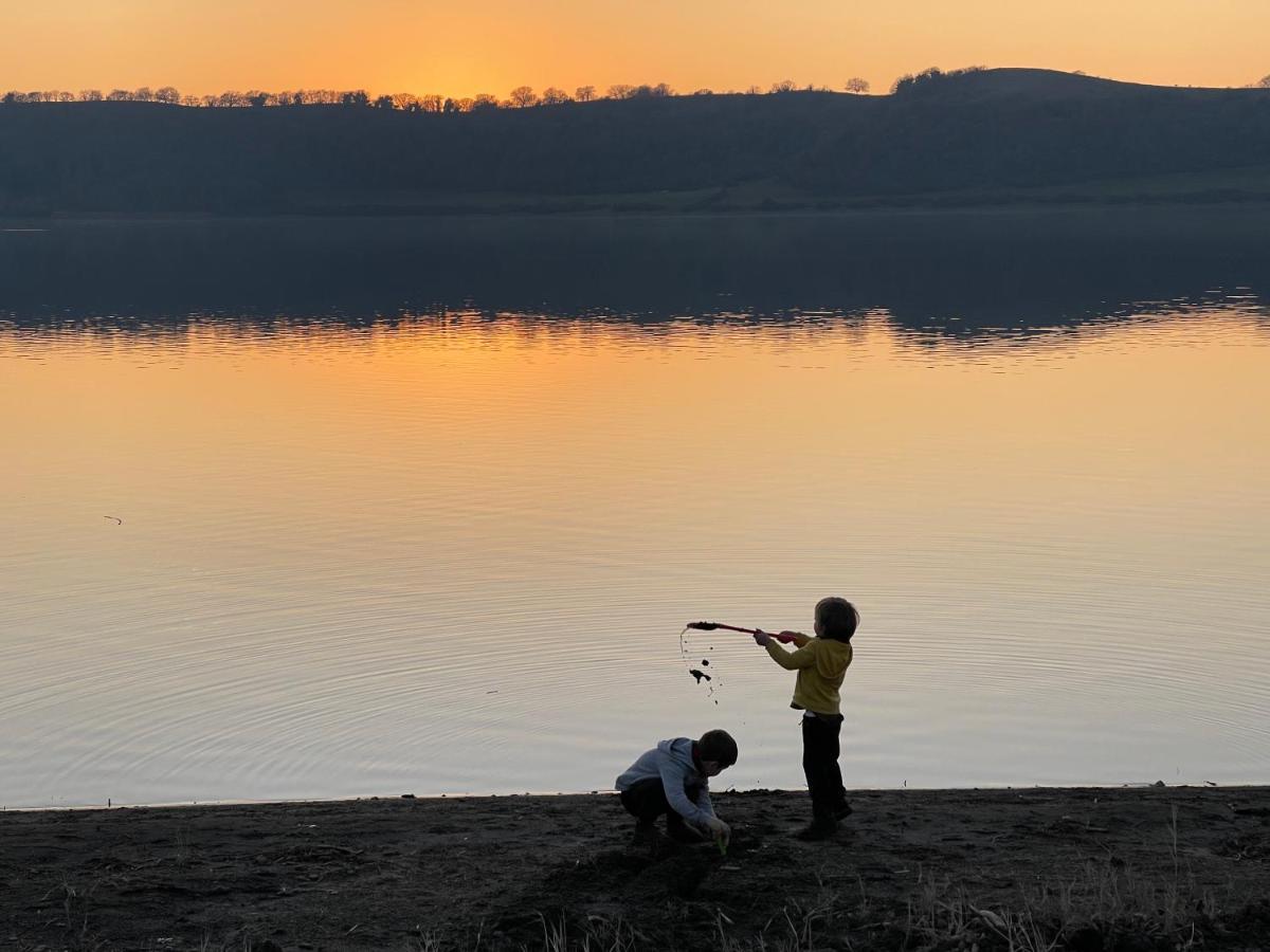 Agriturismo Potrero Grande Sul Lago Di Martignano Con Spiaggia Campagnano Di Roma Zewnętrze zdjęcie