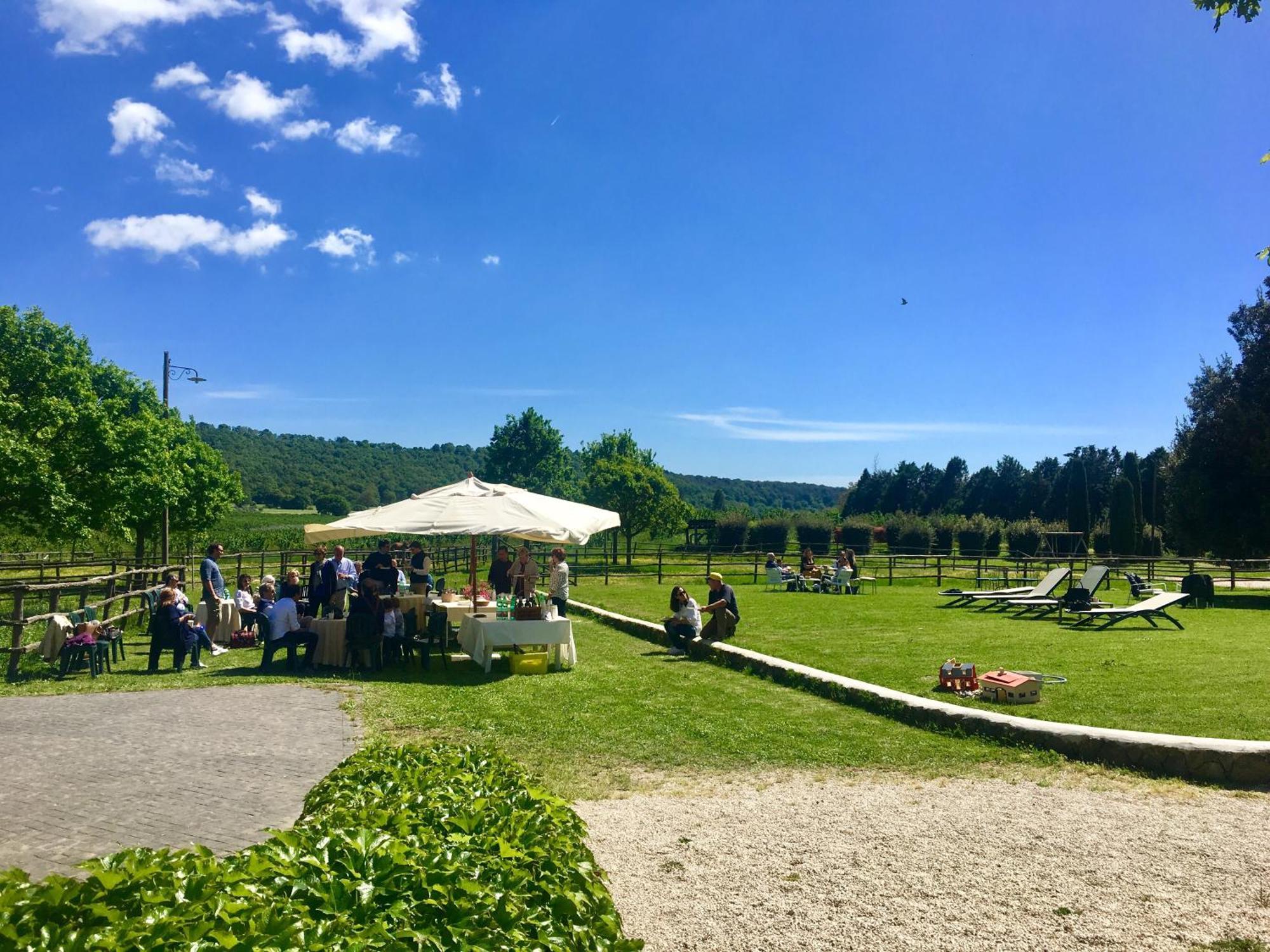Agriturismo Potrero Grande Sul Lago Di Martignano Con Spiaggia Campagnano Di Roma Zewnętrze zdjęcie